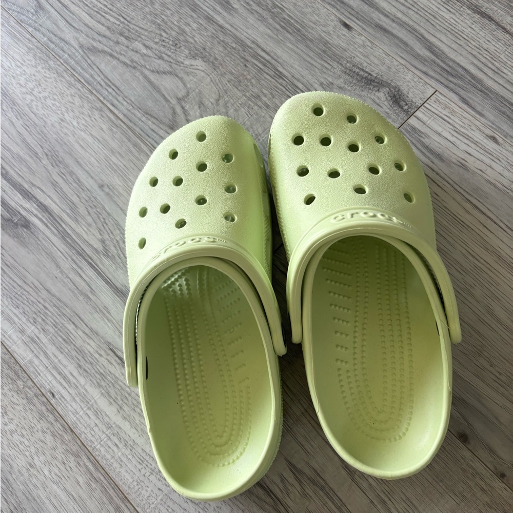 Crocs Classic Clog - Light Green